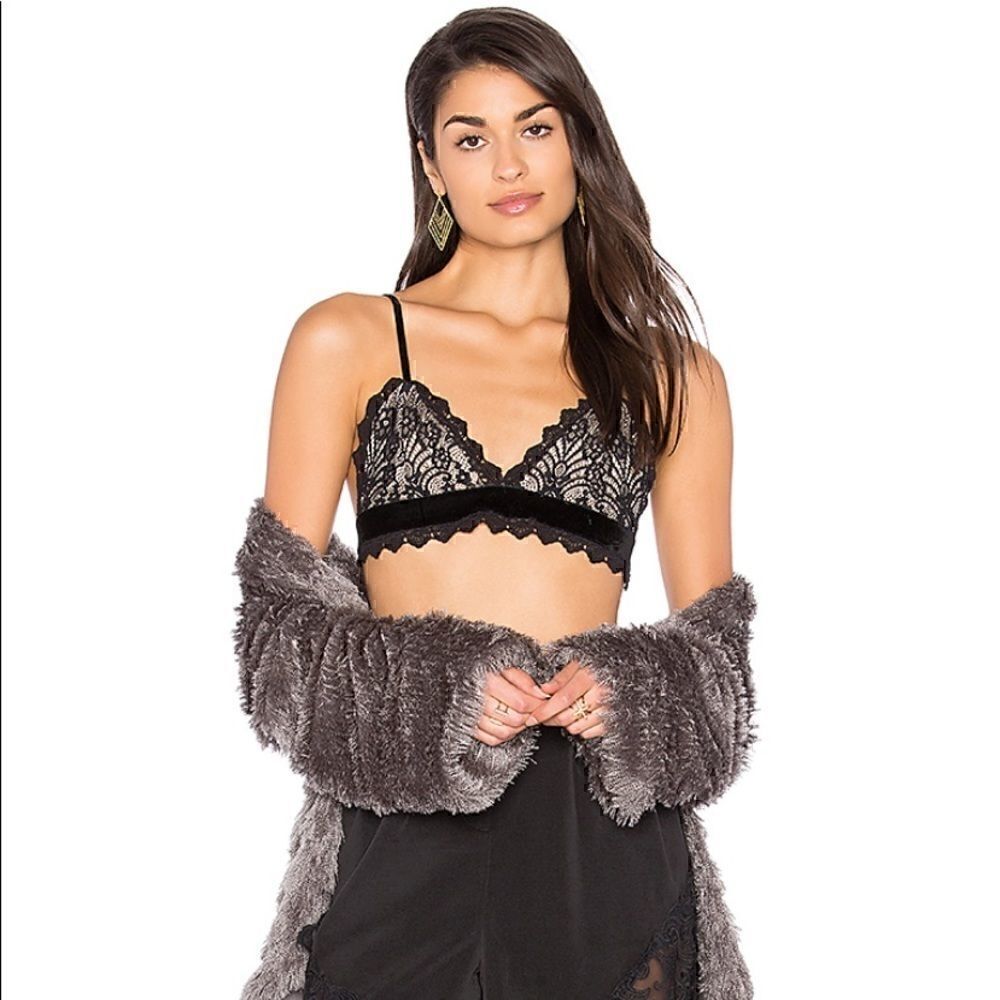 Majorette bralette Womens Size Medium lace & Velvet Jessie Black Nude Top